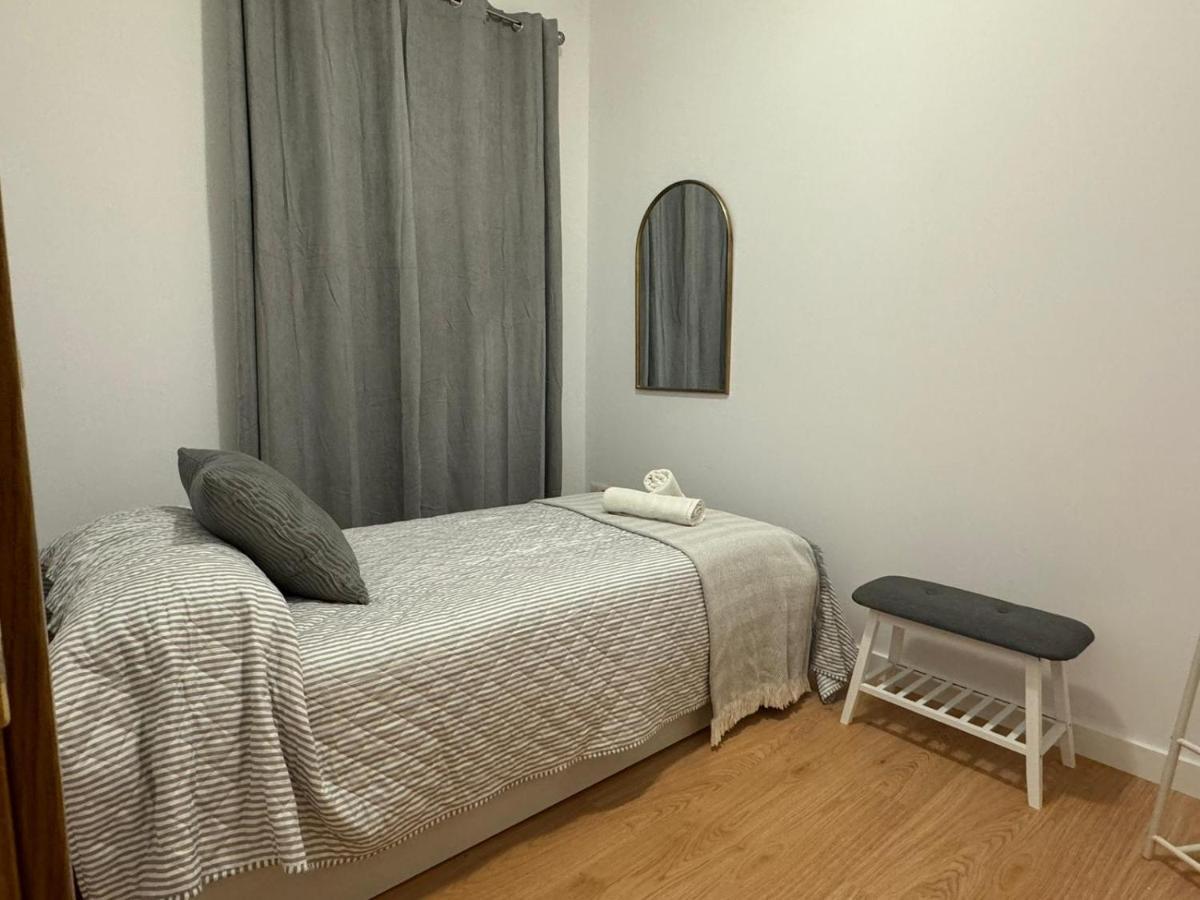 Mr Apartamentos กอร์โดบา ภายนอก รูปภาพ